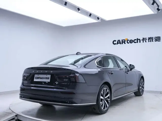 Volvo S90 — Фото автомобиля 20