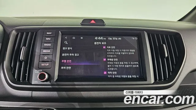 Kia RAY Новый Kia Ray Signature — Фото автомобиля 16