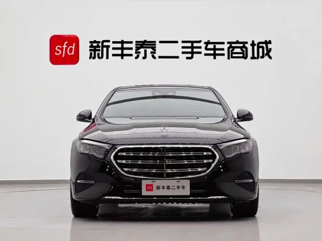 Mercedes-Benz E-Class — Фото автомобиля 2