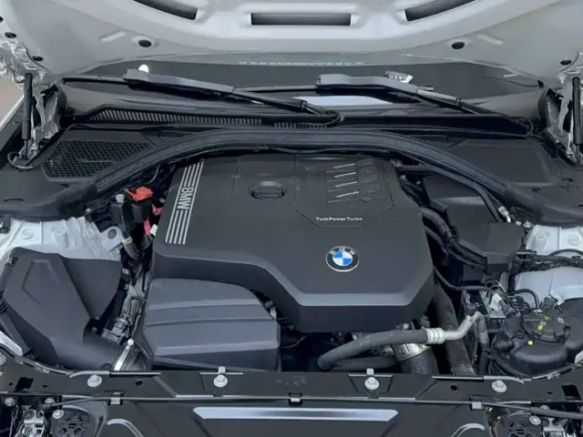 BMW 3 Series — Фото автомобиля 22