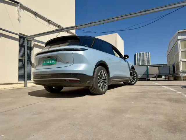 Nio ES6 — Фото автомобиля 9