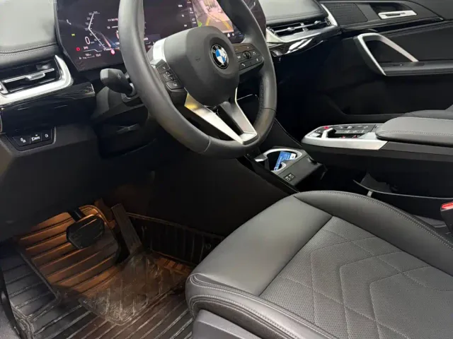 BMW X1 — Фото автомобиля 17