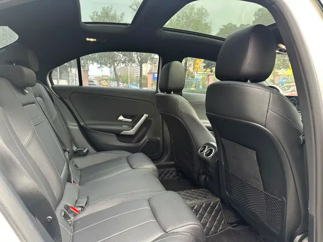 Mercedes-Benz A-Class — Фото автомобиля 4
