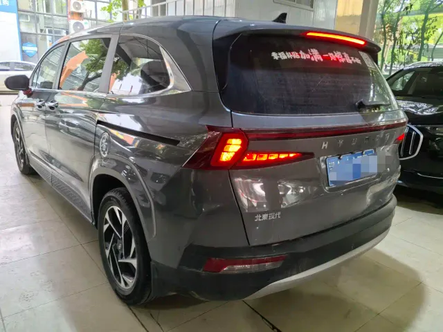 Hyundai Custo — Фото автомобиля 12