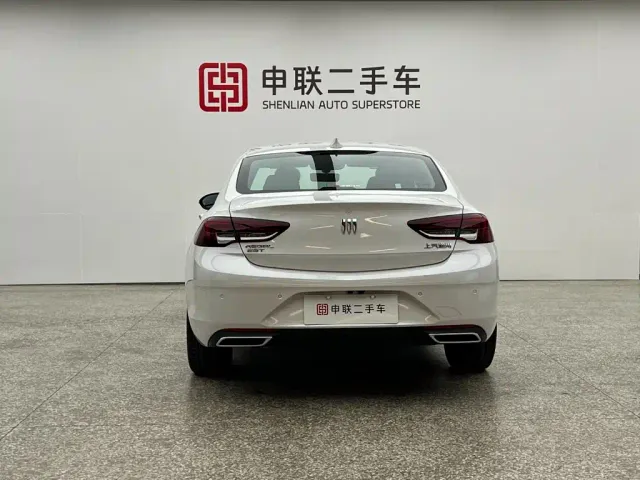 Buick Regal — Фото автомобиля 4
