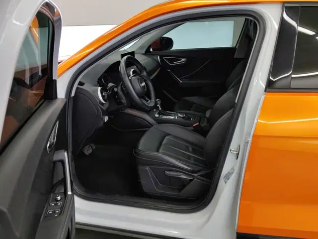 Audi Q2L — Фото автомобиля 9