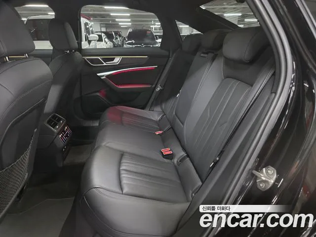 Audi A6 C8 — Фото автомобиля 9