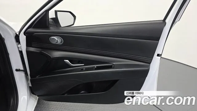 Hyundai Avante — Фото автомобиля 13