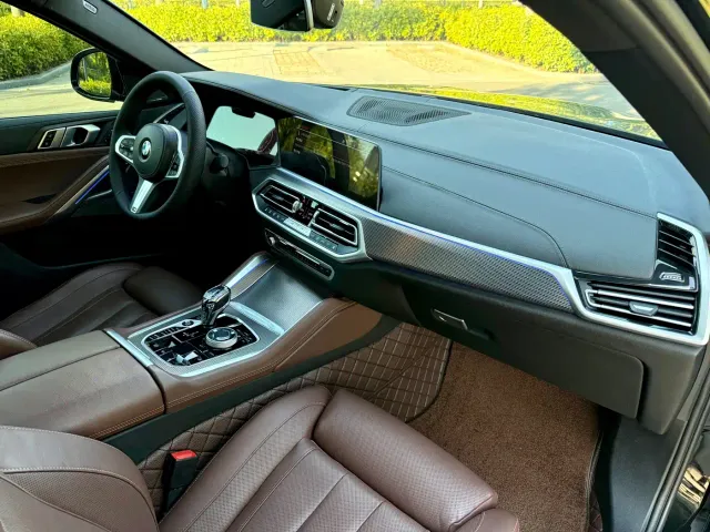 BMW X6 — Фото автомобиля 13