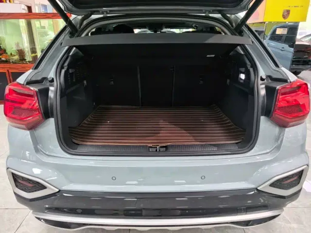Audi Q2L — Фото автомобиля 18