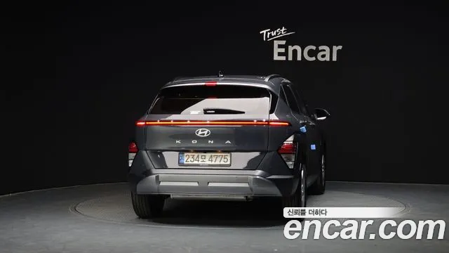 Фотография автомобиля — Hyundai Kona