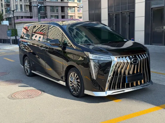 GAC Trumpchi M8 — Фото автомобиля 3