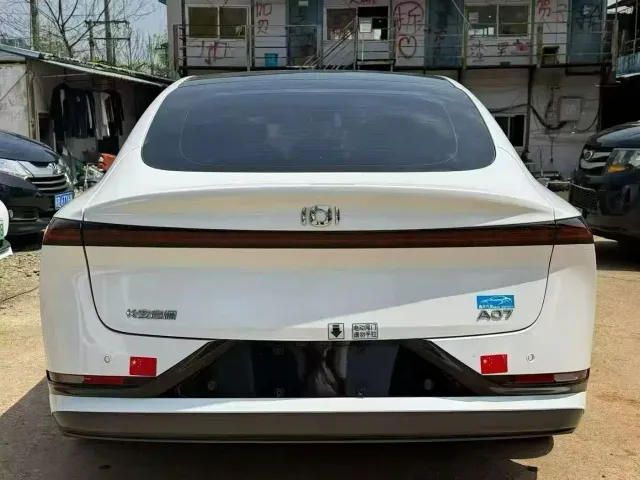 Changan Qiyuan A07 — Фото автомобиля 6