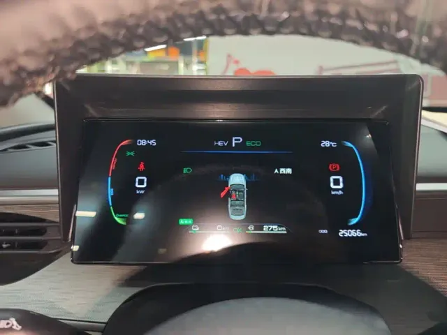 BYD Seal 05 DM-i — Фото автомобиля 11