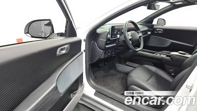 Hyundai Ioniq 6 — Фото автомобиля 15