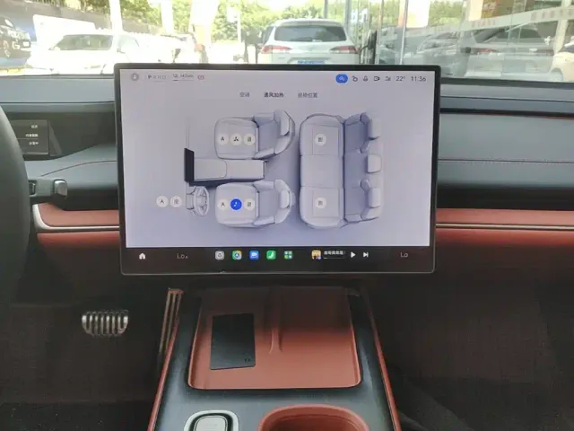 Xiaomi SU7 — Фото автомобиля 12