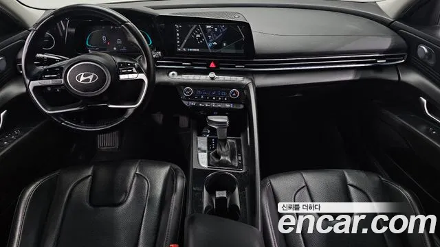 Hyundai Avante CN7 — Фото автомобиля 10