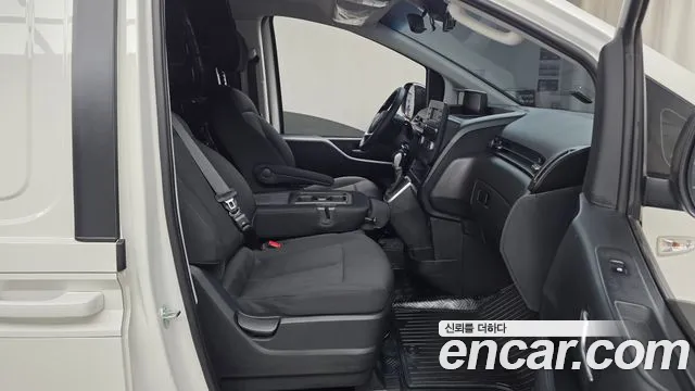 Hyundai Staria Staria Карго 3 места — Фото автомобиля 10