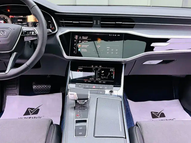 Audi A6L — Фото автомобиля 12