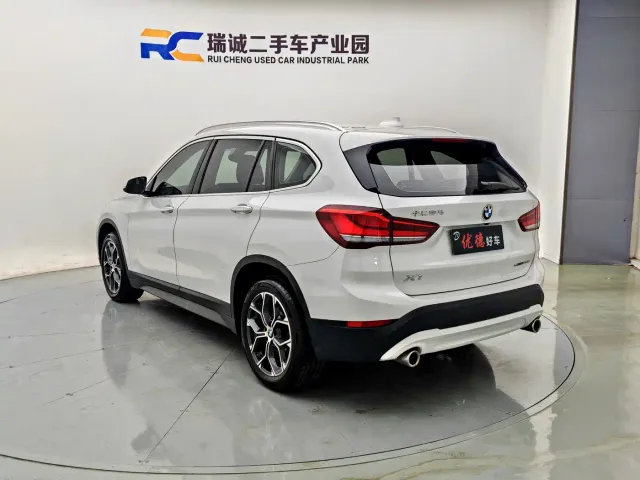 BMW X1 — Фото автомобиля 16