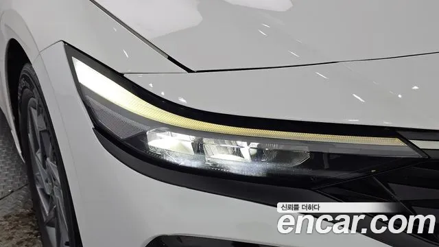 Hyundai Avante — Фото автомобиля 7