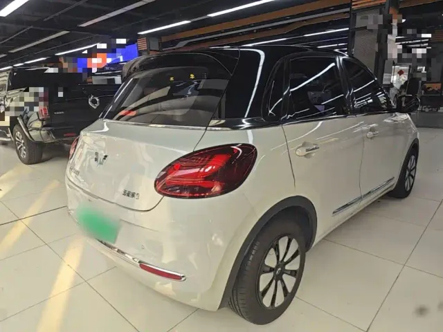 Wuling Bingo — Фото автомобиля 6