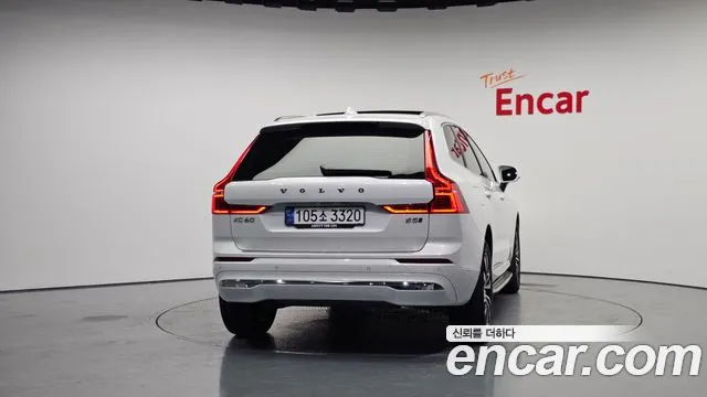 Вольво XC60 — Фото автомобиля 4