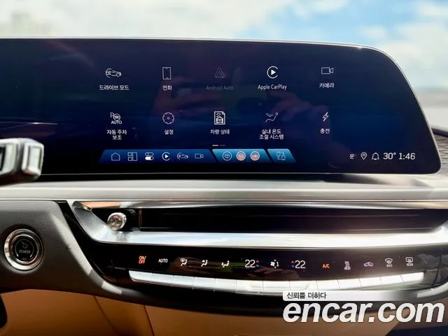 Cadillac Lyriq Lyriq Sport — Фото автомобиля 17
