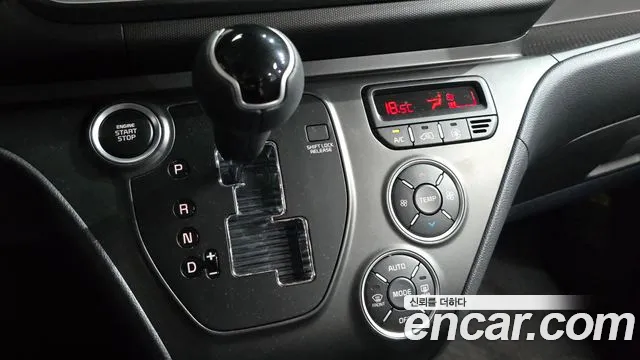 Kia Ray — Фото автомобиля 12