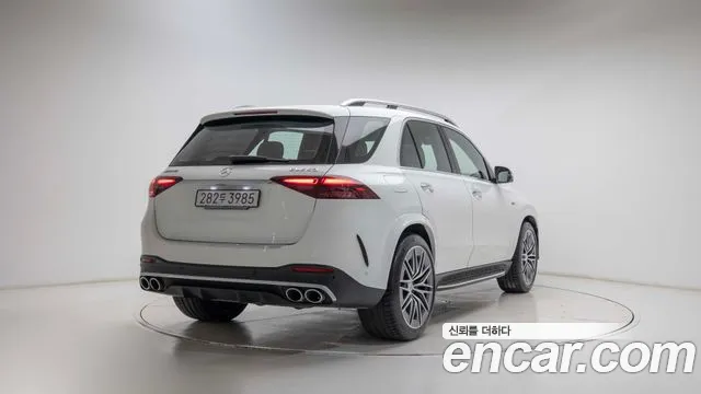 Mercedes-Benz GLE-Class — Фото автомобиля 2