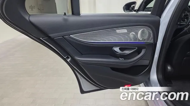 Mercedes-Benz E-Class W213 — Фото автомобиля 14