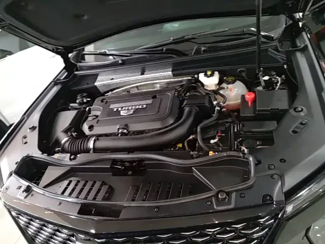 Cadillac XT4 — Фото автомобиля 19