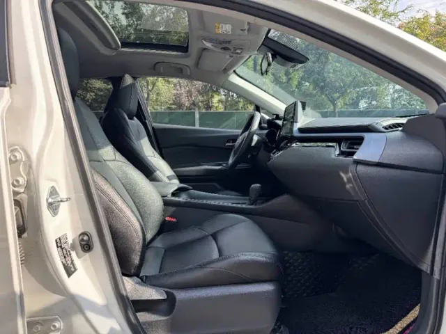Toyota IZOA — Фото автомобиля 9