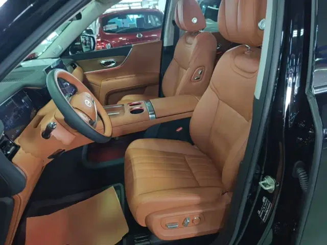 GAC Trumpchi Xiangwang S9 — Фото автомобиля 14