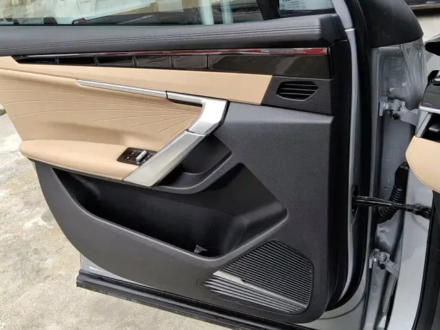 Geely Boyue L — Фото автомобиля 6