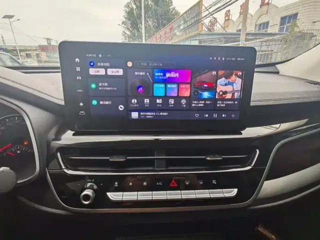 Haval H6 — Фото автомобиля 8