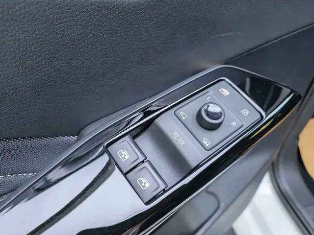 Volkswagen ID.3 — Фото автомобиля 9