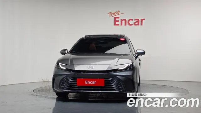 Toyota Camry — Фото автомобиля 3