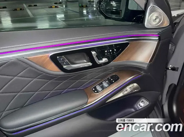 Mercedes-Benz S-Class — Фото автомобиля 8
