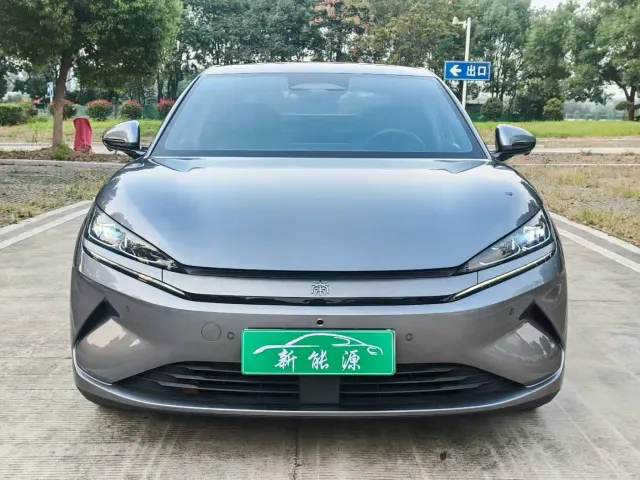 BYD Qin L — Фото автомобиля 3