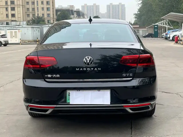 Volkswagen Magotan GTE Plug-in Hybrid 2022 GTE Luxury — Фото автомобиля 10