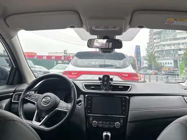 Nissan Qashqai — Фото автомобиля 5