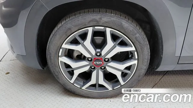 Kia Seltos Seltos Бензин 1.6 турбо 2WD — Фото автомобиля 5