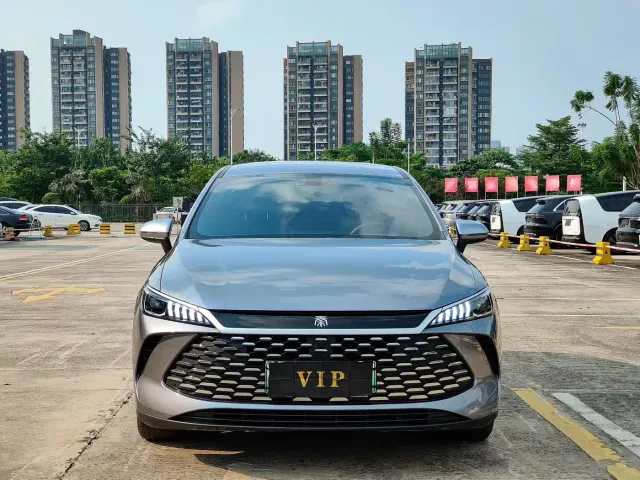 BYD Qin PLUS — Фото автомобиля 2