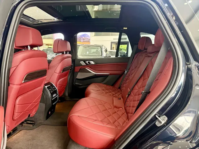 BMW X5 — Фото автомобиля 10