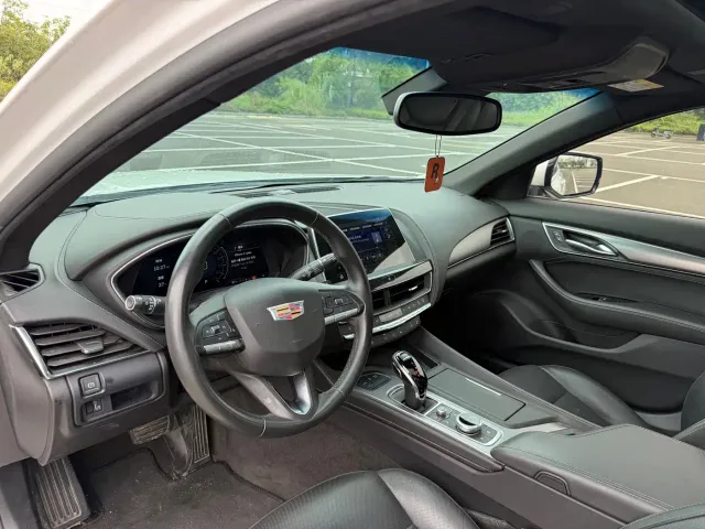 Cadillac CT5 — Фото автомобиля 6