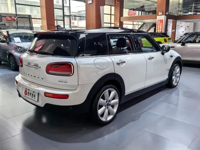 MINI Clubman — Фото автомобиля 5