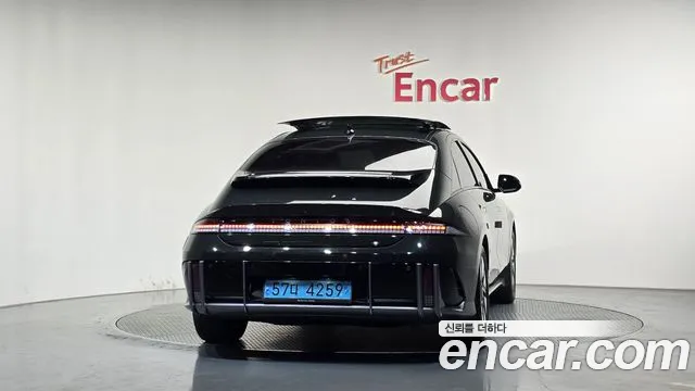 Hyundai Ioniq 6 — Фото автомобиля 4
