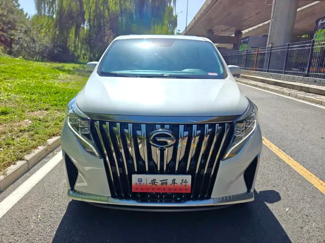 GAC Trumpchi M8 — Фото автомобиля 3