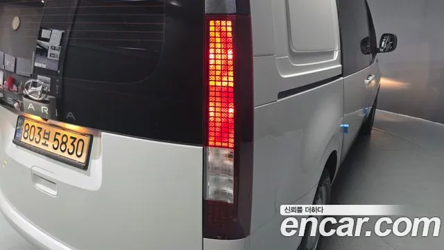 Hyundai Staria Staria Карго 5 мест — Фото автомобиля 8